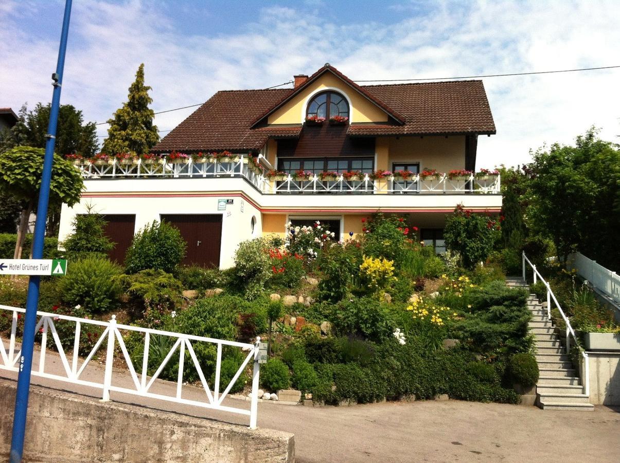 Gaestehaus Aigmueller Бад-Шаллербах Екстер'єр фото
